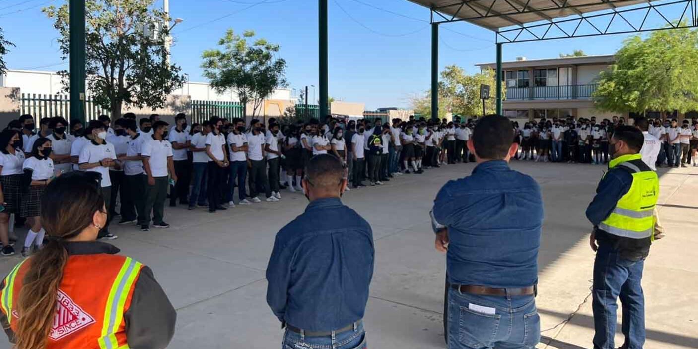 Minera Penmont de Industrias Peñoles, realizó la semana de Seguridad, Salud y Medio Ambiente en Caborca, Sonora | Minería en México | Foto: Proyecto Puente