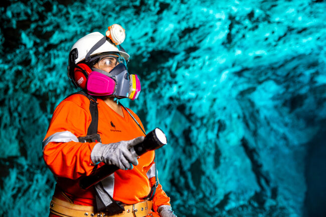 Industrias Peñoles implementará bandas espectro en sus operaciones