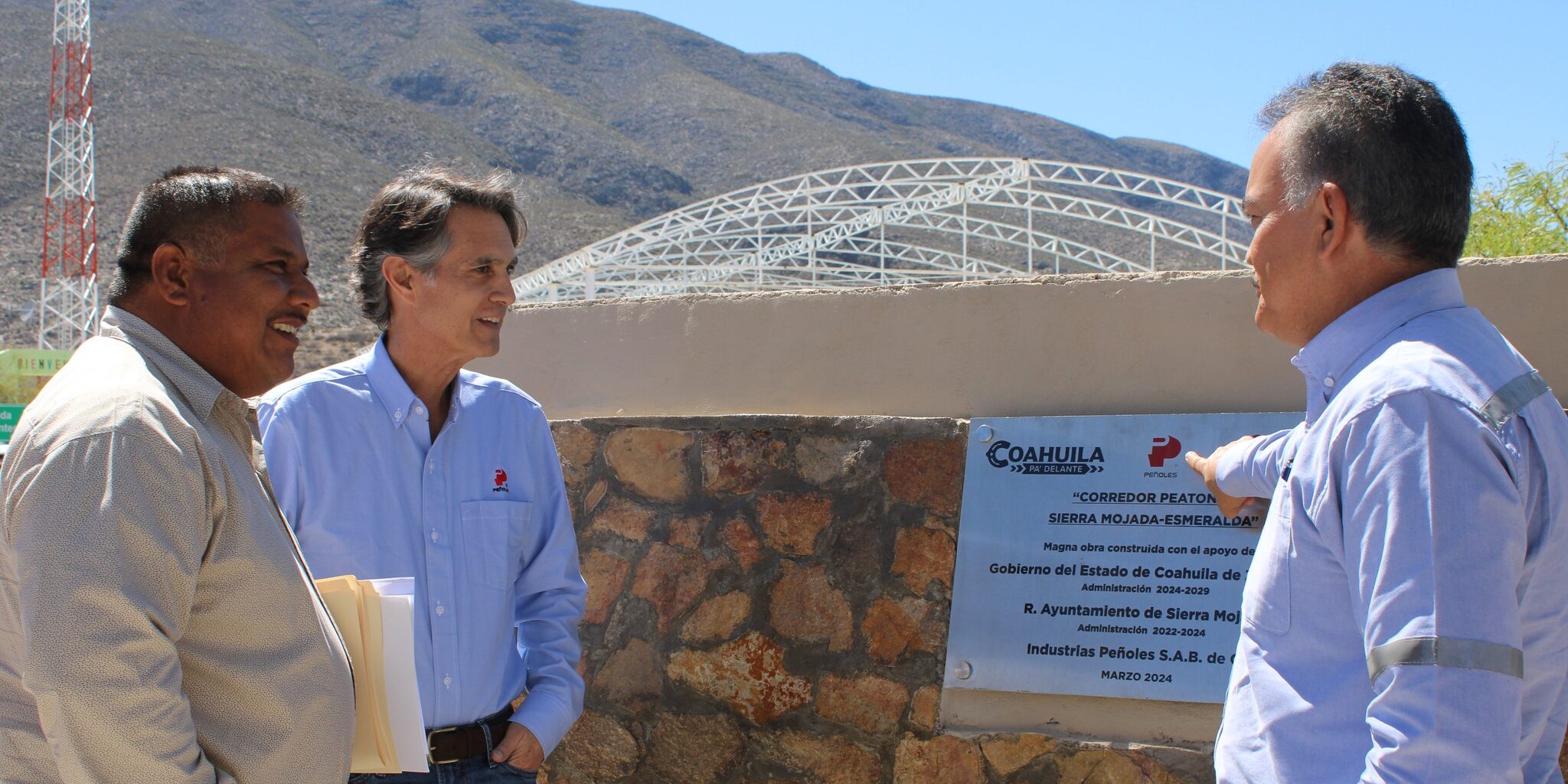 Industrias Peñoles y Sierra Mojada, un acuerdo por el desarrollo Industrias Peñoles y Sierra Mojada, un acuerdo por el desarrollo