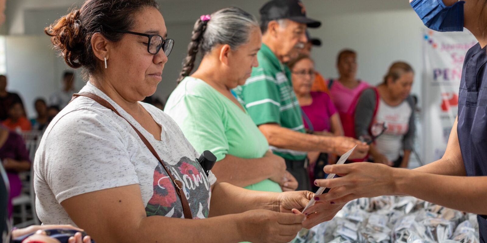 Peñoles realiza Jornada de Salud en Velardeña