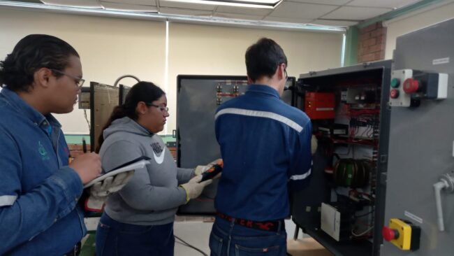 Peñoles: Tres décadas apoyando a jóvenes de comunidades mineras