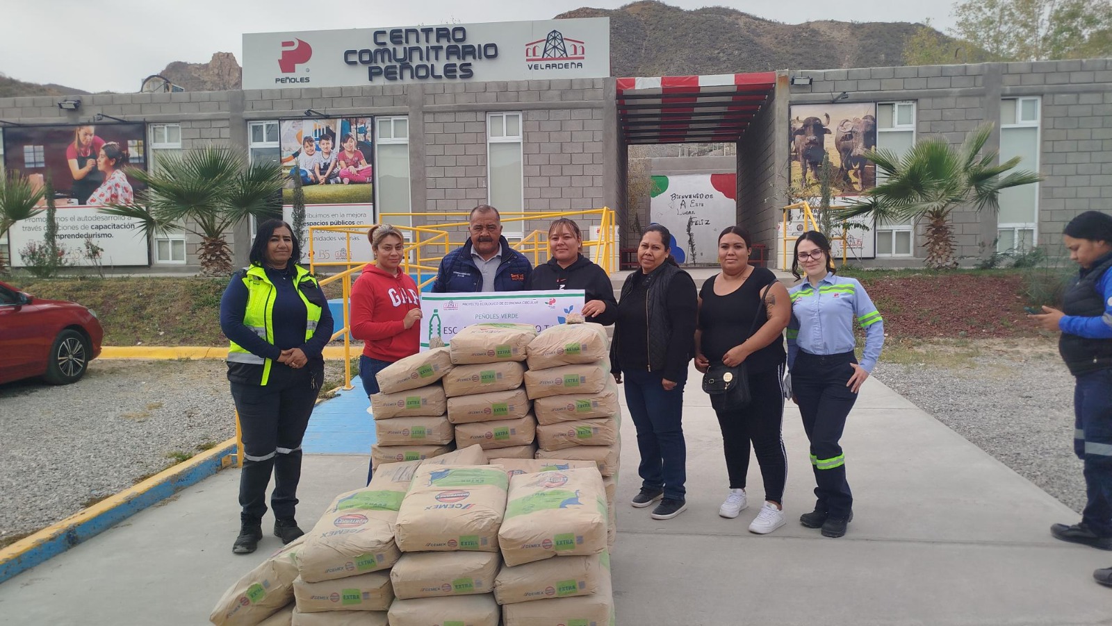 Peñoles impulsa la educación ambiental a través del reciclaje en escuelas Peñoles impulsa la educación ambiental a través del reciclaje en escuelas