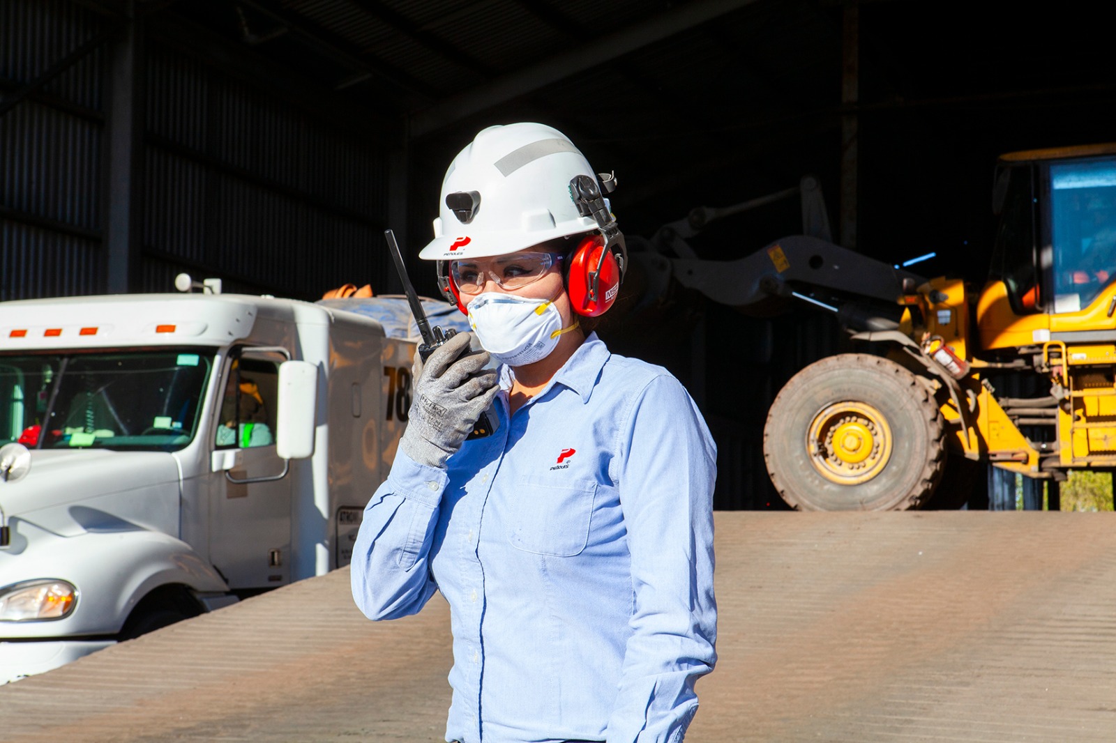 Mujeres en la minería: fuerza que transforma Mujeres en la minería: fuerza que transforma