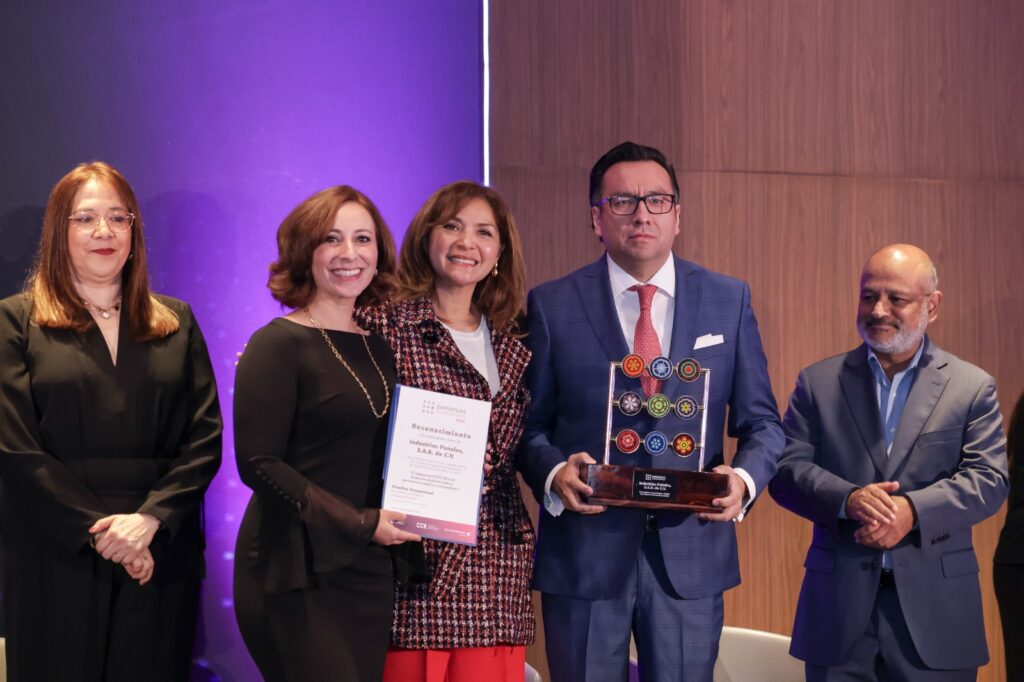 Empresas Excepcionales que redefinen el desarrollo social minero